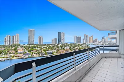 19101 NE 36th Ct #1811, Aventura, FL 33180 - Photo 32