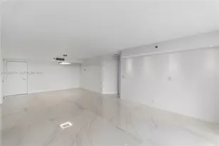 19101 NE 36th Ct, Aventura, FL 33180 - Photo 12