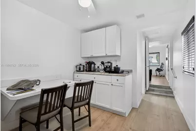 733 W 33rd St, Hialeah, FL 33012 - Photo 34