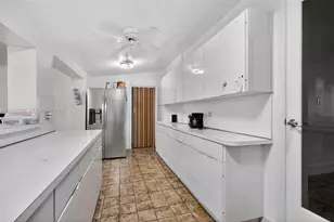 733 W 33rd St, Hialeah, FL 33012 - Photo 18
