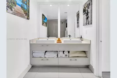 45 SW 9th St #3609, Miami, FL 33130 - Photo 20