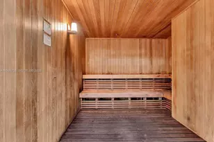 45 SW 9th St, Miami, FL 33130 - Photo 32