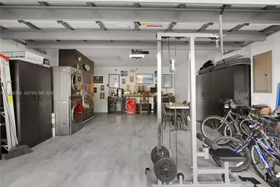 1413 Majesty Ter, Weston, FL 33327 - Photo 44