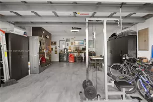 1413 Majesty Terrace, Weston, FL 33327 - Photo 44