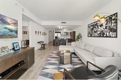 1900 N Bayshore Dr #2106, Miami, FL 33132 - Photo 4