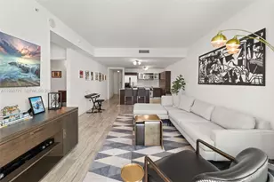 1900 N Bayshore Dr, Miami, FL 33132 - Photo 4