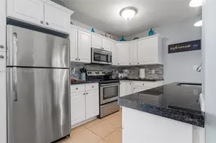 2033 NE 33rd Ave, Fort Lauderdale, FL 33305 - Photo 4