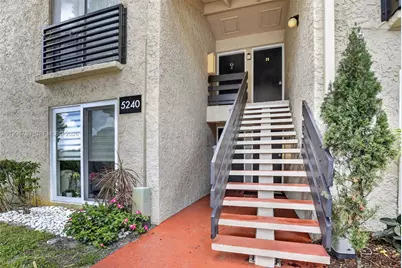 5240 NE 6th Ave #H26, Oakland Park, FL 33334 - Photo 1