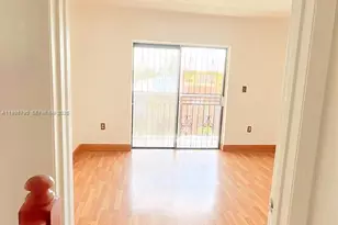 1283 W 51st Pl, Hialeah, FL 33012 - Photo 32