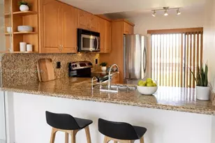 1283 W 51st Pl, Hialeah, FL 33012 - Photo 54