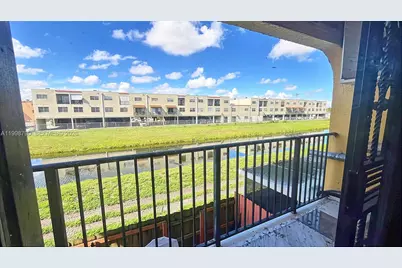 1283 W 51st Place #12, Hialeah, FL 33012 - Photo 30