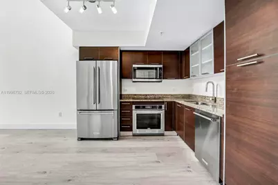 41 SE 5th St #1709, Miami, FL 33131 - Photo 6