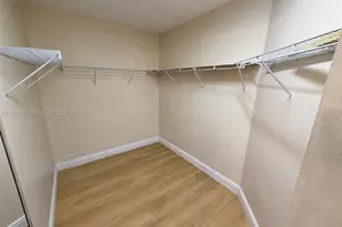 1600 SW 127th Way, Pembroke Pines, FL 33027 - Photo 10