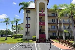 1600 SW 127th Way, Pembroke Pines, FL 33027 - Photo 18