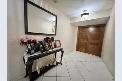 10140 SW 26th Ter, Miami, FL 33165 - Photo 8