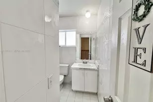 10140 SW 26th Terrace, Miami, FL 33165 - Photo 12