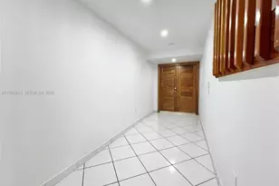 10140 SW 26th Terrace, Miami, FL 33165 - Photo 32