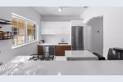 645 Michigan Ave #A, Miami Beach, FL 33139 - Photo 12