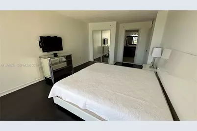 210 174th St #608, Sunny Isles Beach, FL 33160 - Photo 28