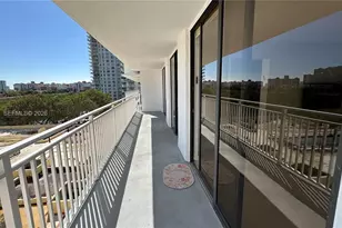 210 174th St, Sunny Isles Beach, FL 33160 - Photo 38