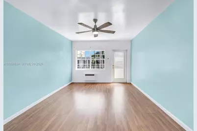 635 8th St #205, Miami Beach, FL 33139 - Photo 2