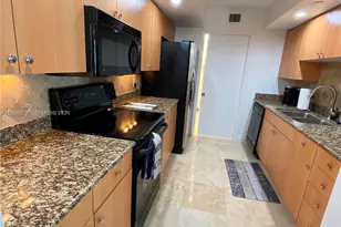 6917 Collins Ave, Miami Beach, FL 33141 - Photo 8
