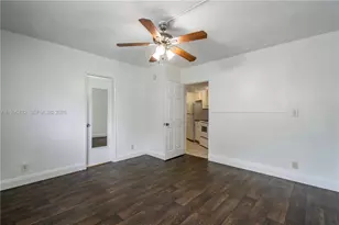 3049 NW 9th Ave, Wilton Manors, FL 33311 - Photo 8