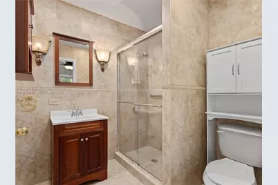 6665 NW 39th St, Virginia Gardens, FL 33166 - Photo 8