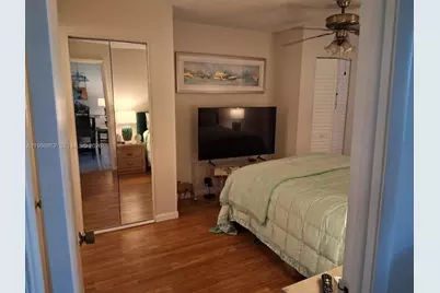 1100 St Charles Pl #213, Pembroke Pines, FL 33026 - Photo 18