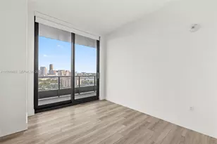 101 Diplomat Pkwy, Hallandale Beach, FL 33009 - Photo 14