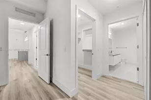 101 Diplomat Pkwy, Hallandale Beach, FL 33009 - Photo 24