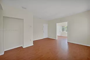 109 NW 6th Ave, Miami, FL 33128 - Photo 4