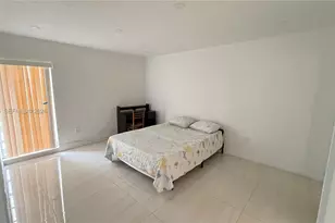 4841 NW 7th St, Miami, FL 33126 - Photo 14