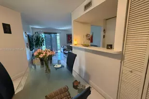 468 NE 206th Ln, Miami, FL 33179 - Photo 8