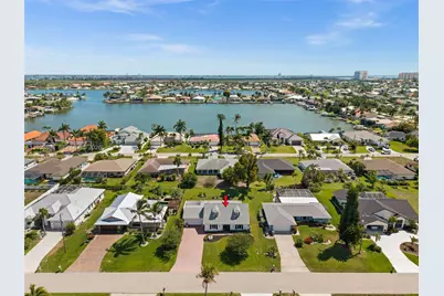 706 SW 51st Terrace, Cape Coral, FL 33914 - Photo 2