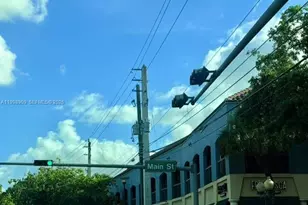 15515 N Miami Lakeway N, Miami Lakes, FL 33014 - Photo 12