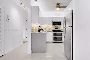 2230 NE 56th Pl, Fort Lauderdale, FL 33308 - Photo 12