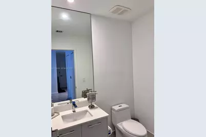 55 SW 9th St #4109, Miami, FL 33130 - Photo 10