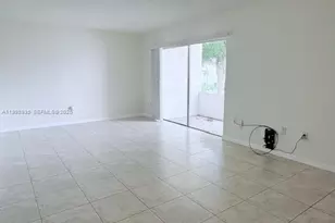 7785 SW 86th St, Miami, FL 33143 - Photo 2