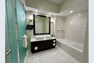 5300 NW 87th Ave #1507, Doral, FL 33178 - Photo 6