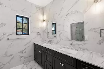 519 Alhambra Cir, Coral Gables, FL 33134 - Photo 36