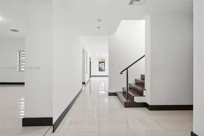 519 Alhambra Cir, Coral Gables, FL 33134 - Photo 8