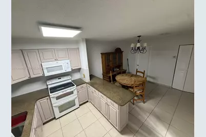 1544 Forest Lakes Cir #D, West Palm Beach, FL 33406 - Photo 18