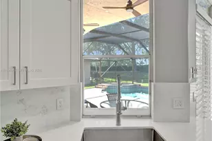 1356 Ginger Cir, Weston, FL 33326 - Photo 44