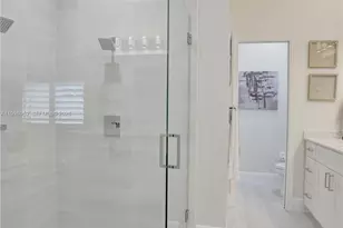 1356 Ginger Cir, Weston, FL 33326 - Photo 22