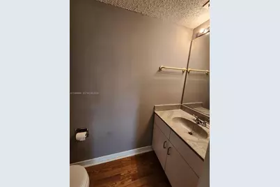 200 SW 95th Ter #200, Pembroke Pines, FL 33025 - Photo 16