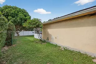 701 NW 41st Terrace, Deerfield Beach, FL 33442 - Photo 36