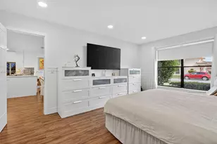 701 NW 41st Terrace, Deerfield Beach, FL 33442 - Photo 24