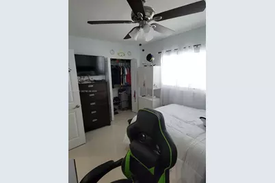 8245 SW 43rd St, Miami, FL 33155 - Photo 4