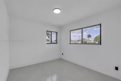 1000 NW 198th St, Miami Gardens, FL 33169 - Photo 12